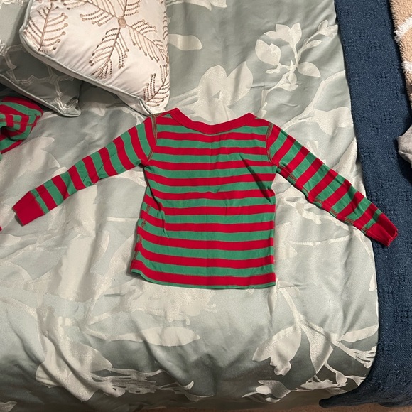 Hanna Andersson holiday green and red striped pajamas 3T long sleeve Christmas - Picture 3 of 8